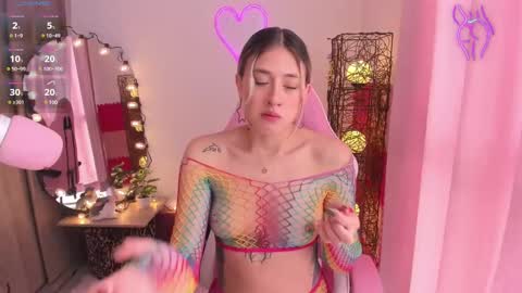 Snapshot of violet_ch chatting on 01-27-25, 04:43 violet online show from 01-27-25, 04:43