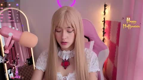 Snapshot of violet_ch chatting on 10-06-25, 04:59 violet online show from 10-06-25, 04:59