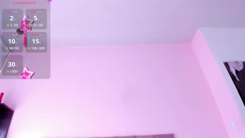 Snapshot of violet_myerrs chatting on 10-29-25, 01:13 violet online show from 10-29-25, 01:13