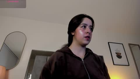 Violet Nova online show from 02-20-26, 11:00