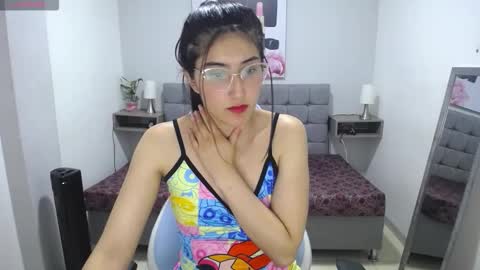 Violet  online show from 11-12-25, 02:06