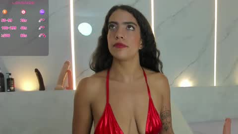 violet_roux online show from 09-13-25, 07:46