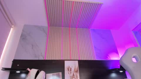 Violeta online show from 02-11-25, 04:46