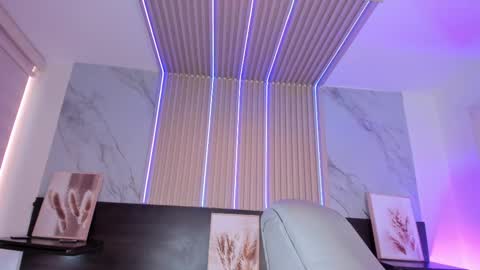 Violeta online show from 02-22-25, 08:53