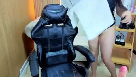 Violet online show from 07-11-26, 08:22