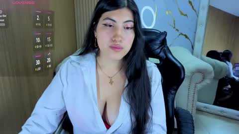 Violet online show from 07-27-26, 01:18