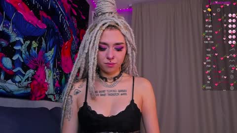 Snapshot of violet_walker7 chatting on 12-03-24, 03:55 Violet online show from 12-03-24, 03:55