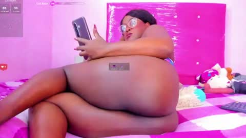violeta_bigboobs_25_ online show from 07-10-26, 08:00