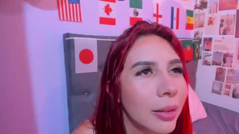 Snapshot of violeta_blaze1 chatting on 06-14-26, 12:29 Violeta online show from 06-14-26, 12:29
