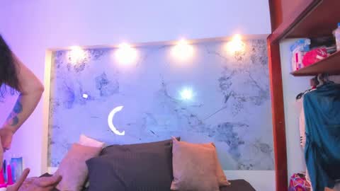 Snapshot of violeta_delavega1 chatting on 09-11-25, 04:23 Violet online show from 09-11-25, 04:23