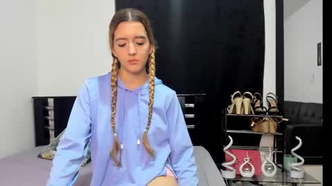 Snapshot of violeta_gracee chatting on 07-27-26, 11:12 violeta_gracee online show from 07-27-26, 11:12