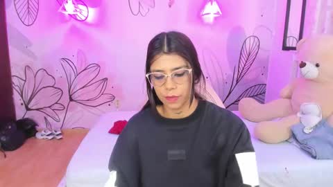 Violeta online show from 10-18-25, 12:28