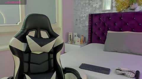 violeta_medina online show from 02-20-25, 01:36