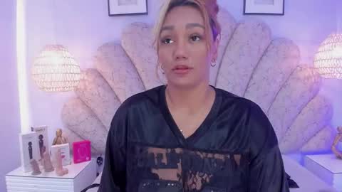 violeta_medina online show from 12-19-25, 02:29
