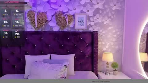 Snapshot of violeta_medina chatting on 05-28-26, 02:53 violeta_medina online show from 05-28-26, 02:53