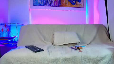 Snapshot of violeta_sofia_16 chatting on 05-31-26, 02:53 violeta sofia 16 online show from 05-31-26, 02:53