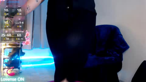 Violetta Morningstar online show from 02-24-25, 07:11