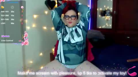 Violetta Morningstar online show from 11-19-25, 04:01