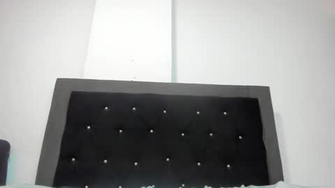 VioletaDums online show from 02-19-25, 06:00