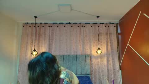 Snapshot of violetascott_ chatting on 09-20-25, 12:17 VIOLETA online show from 09-20-25, 12:17