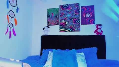 Violet online show from 01-11-25, 06:03