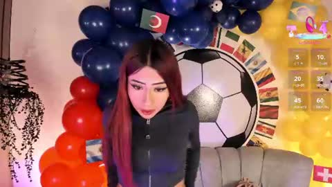 Snapshot of violetcarson_ chatting on 07-08-26, 12:53 Violet online show from 07-08-26, 12:53