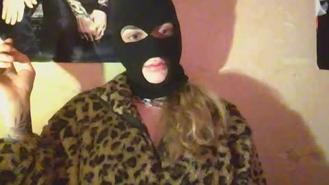 violetfox26 online show from 07-18-26, 05:33