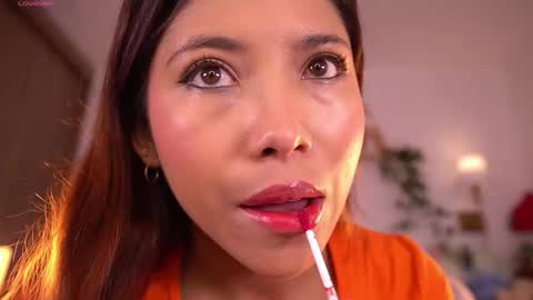 Snapshot of violeth___ chatting on 12-03-25, 01:20 violeth___ online show from 12-03-25, 01:20