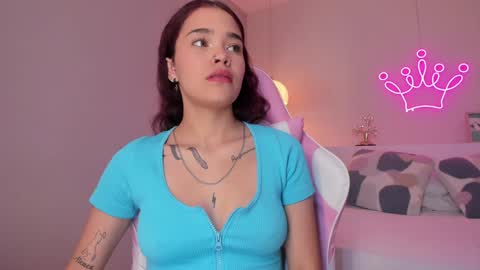 Violeth Hill online show from 01-24-25, 08:22