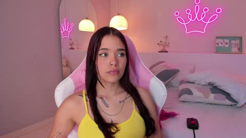 Violeth Hill online show from 01-29-25, 11:35