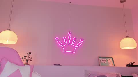 Violeth Hill online show from 02-11-25, 11:33