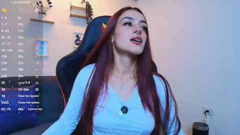 violeth_rosse_ online show from 12-19-25, 10:39