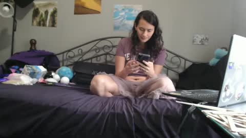 Violet Hooper online show from 04-10-26, 03:17