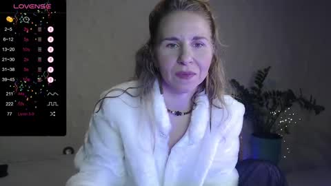 Snapshot of violetplath chatting on 02-01-25, 09:08 Violet next stream December 6 online show from 02-01-25, 09:08