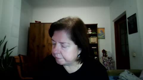 Snapshot of violetpulse chatting on 11-04-25, 10:09 violetpulse online show from 11-04-25, 10:09