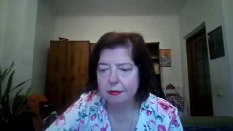 Snapshot of violetpulse chatting on 12-01-25, 09:47 violetpulse online show from 12-01-25, 09:47