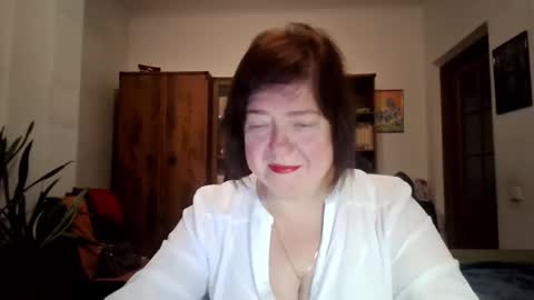 Snapshot of violetpulse chatting on 12-19-25, 07:54 violetpulse online show from 12-19-25, 07:54