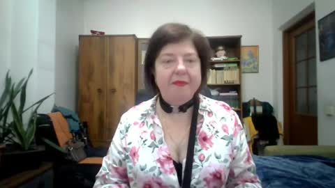 Snapshot of violetpulse chatting on 03-02-26, 06:04 violetpulse online show from 03-02-26, 06:04