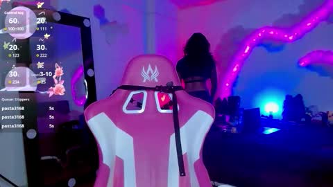   online show from 10-21-25, 06:52