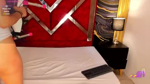 Snapshot of violetrose_as chatting on 06-06-26, 09:41 Violet Rose online show from 06-06-26, 09:41