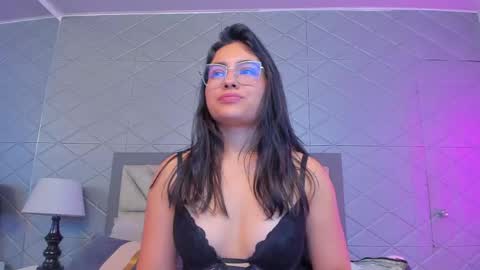Violet Rousse online show from 05-27-26, 07:55