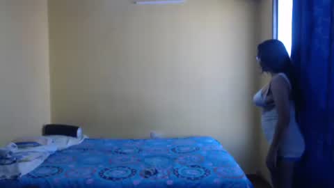 Snapshot of violetsexhot999 chatting on 12-04-24, 01:09 Violet777  online show from 12-04-24, 01:09