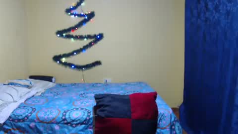 Snapshot of violetsexhot999 chatting on 01-03-25, 08:21 Violet777  online show from 01-03-25, 08:21