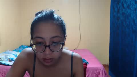 Snapshot of violetsexhot999 chatting on 01-14-25, 09:02 Violet777  online show from 01-14-25, 09:02