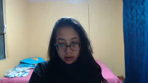 Snapshot of violetsexhot999 chatting on 01-22-25, 07:46 Violet777  online show from 01-22-25, 07:46