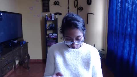 Snapshot of violetsexhot999 chatting on 11-05-25, 03:56 Violet777 online show from 11-05-25, 03:56