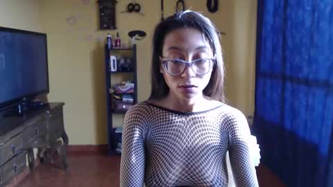 Snapshot of violetsexhot999 chatting on 11-11-25, 09:26 Violet777 online show from 11-11-25, 09:26