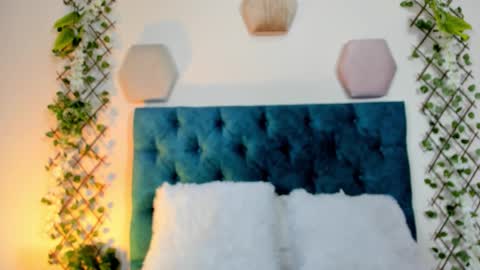 violett  rousee online show from 10-21-25, 02:07