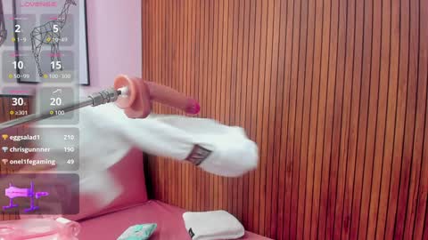 Snapshot of violett_collins_ chatting on 01-05-25, 07:28 Violett online show from 01-05-25, 07:28