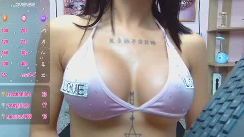 Violeta froz online show from 02-24-25, 07:41